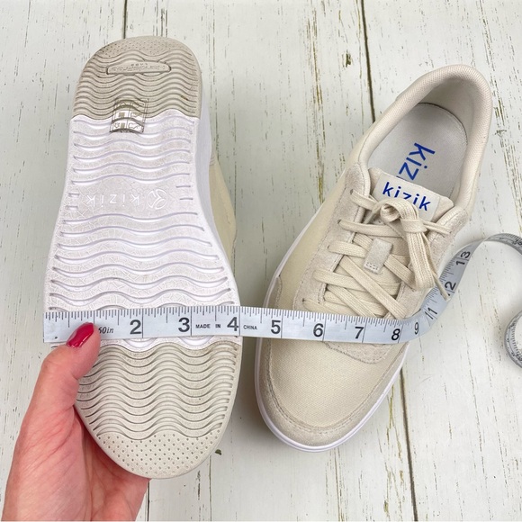 Kizik Prague Hands-Free Sneakers *Bone (Unisex) - Picture 12 of 16
